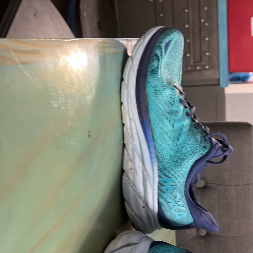 HOKA Clifton 8 - Picture 5 of 7